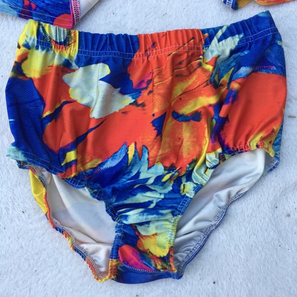 Hawaiian Wrap Bikini - Picture 2 of 8